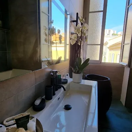 Clada/ Cote Lägenhet