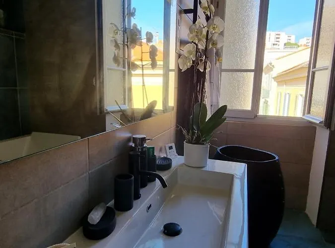 Clada/ Cote Apartment